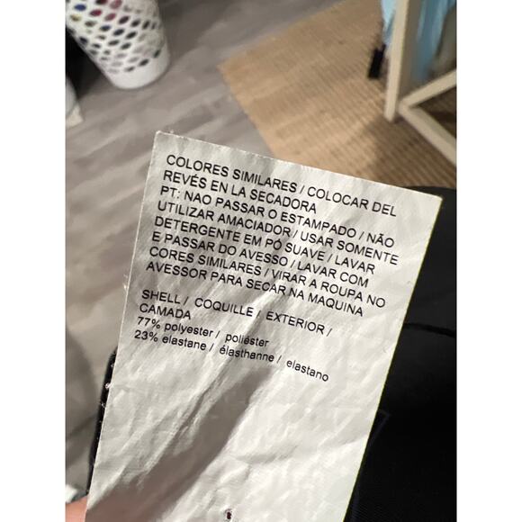 Puma size small black & rose gold athletic leggings - Picture 4 of 4